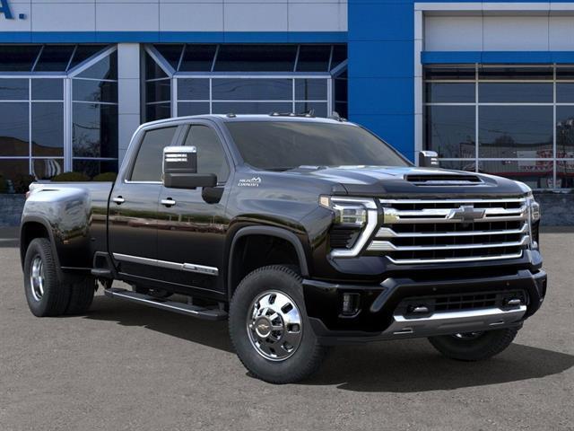 new 2025 Chevrolet Silverado 3500 car, priced at $91,040