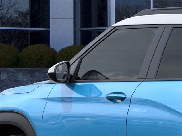 new 2025 Chevrolet TrailBlazer car, priced at $31,225