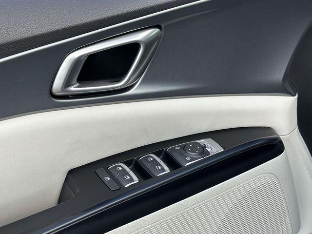 used 2023 Kia Carnival car, priced at $29,497