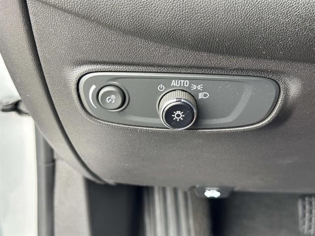 used 2022 Chevrolet Equinox car, priced at $22,997