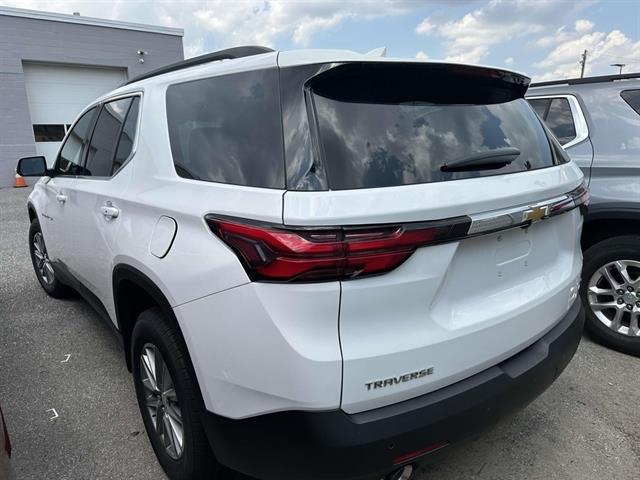 used 2023 Chevrolet Traverse car, priced at $32,497