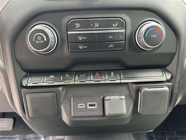 used 2022 Chevrolet Silverado 1500 car, priced at $35,997