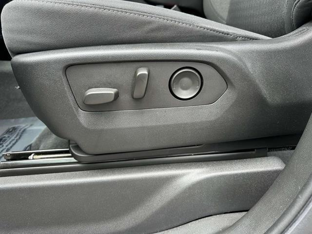 used 2022 Chevrolet Silverado 1500 car, priced at $35,997