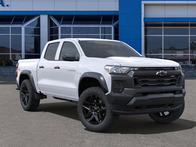 new 2025 Chevrolet Colorado car, priced at $43,295