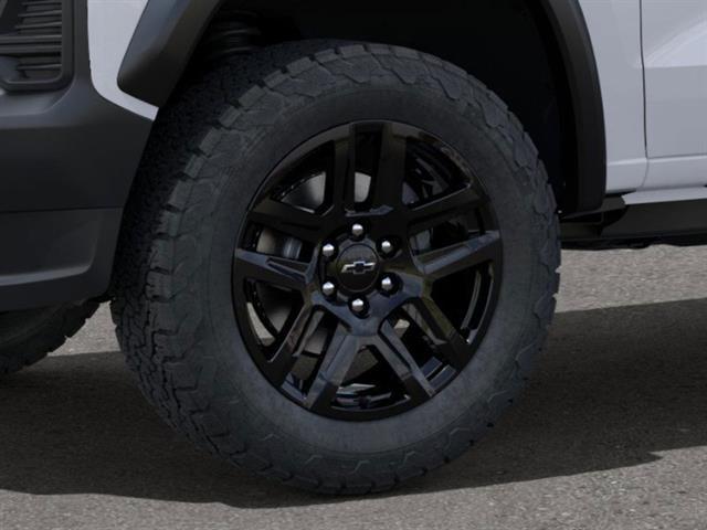 new 2025 Chevrolet Colorado car, priced at $43,295
