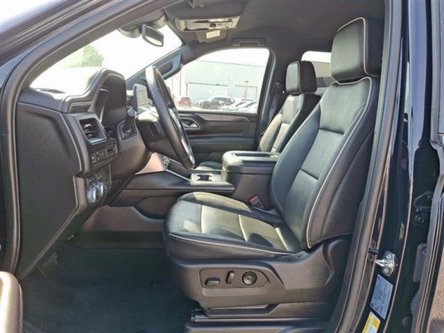 used 2023 GMC Yukon XL car, priced at $49,497