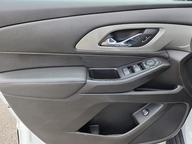 used 2020 Chevrolet Traverse car, priced at $24,997