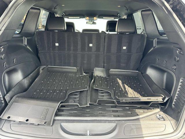 used 2021 Jeep Grand Cherokee car, priced at $22,497
