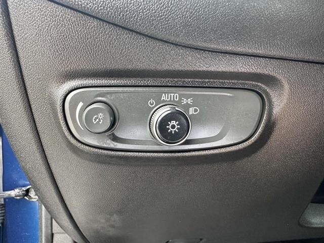 used 2022 Chevrolet Equinox car, priced at $18,997