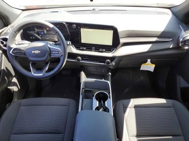 used 2025 Chevrolet Equinox car, priced at $27,990
