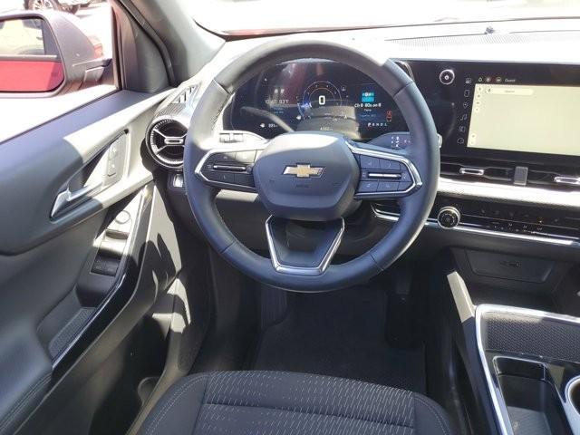 used 2025 Chevrolet Equinox car, priced at $27,990