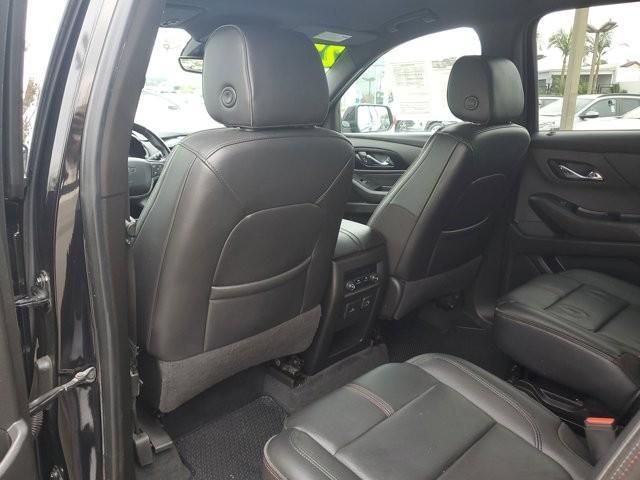 used 2022 Chevrolet Traverse car, priced at $27,895
