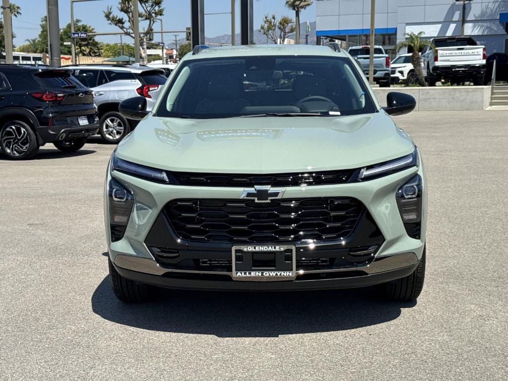 new 2025 Chevrolet Trax car, priced at $26,140