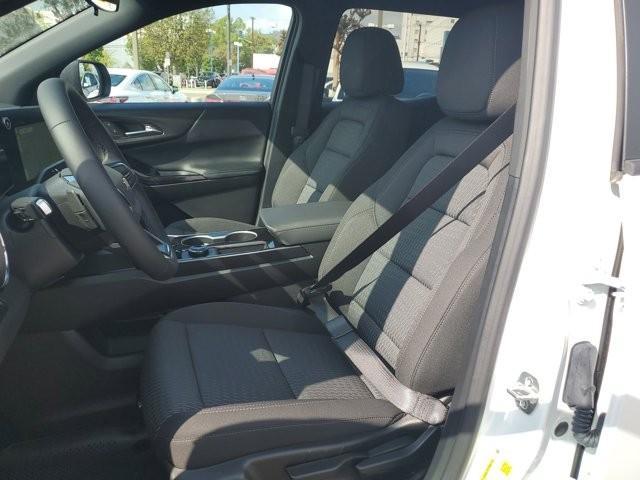new 2026 Chevrolet Equinox car, priced at $28,995
