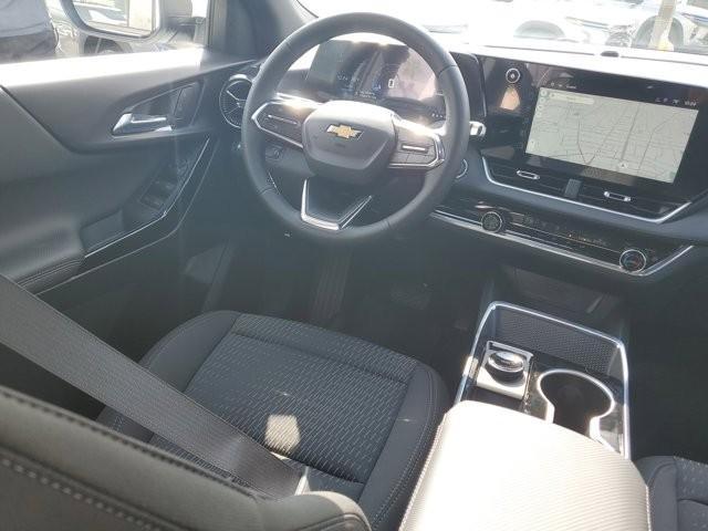 new 2026 Chevrolet Equinox car, priced at $28,995