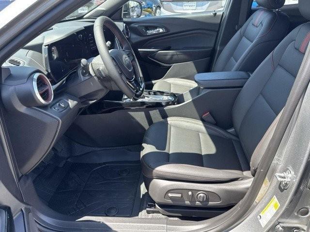 new 2025 Chevrolet Trax car, priced at $26,365