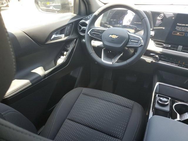 new 2026 Chevrolet Equinox car, priced at $30,985