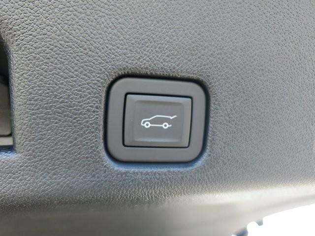 new 2026 Chevrolet Traverse car, priced at $56,550