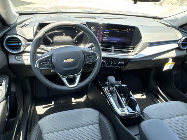 new 2025 Chevrolet Trax car, priced at $25,110