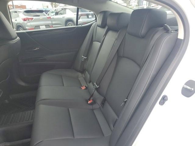 used 2025 Lexus ES 350 car, priced at $40,795