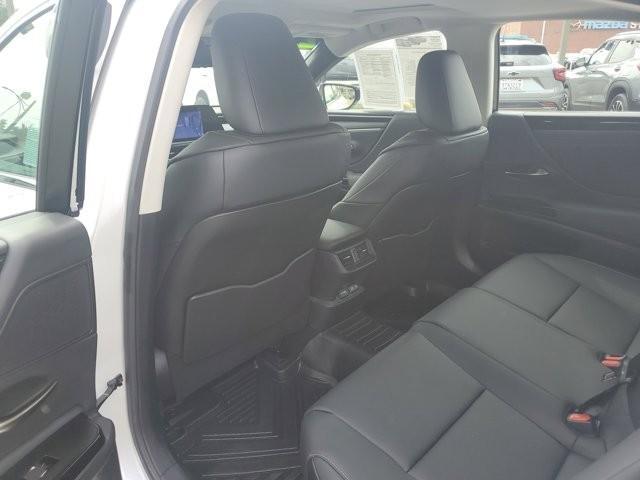 used 2025 Lexus ES 350 car, priced at $40,795