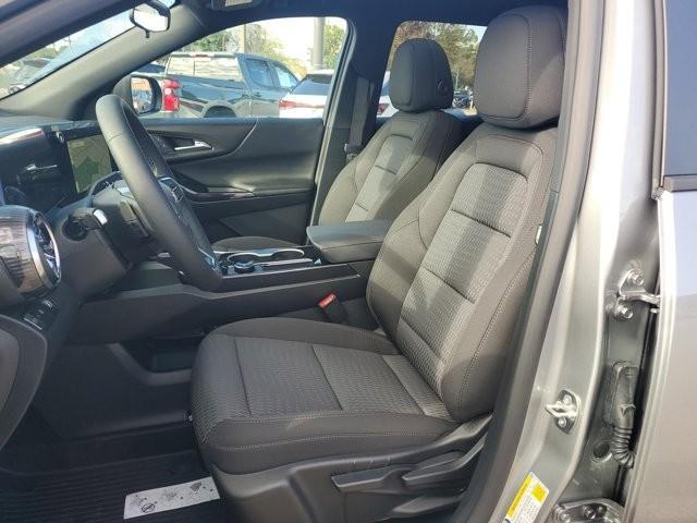 new 2026 Chevrolet Equinox car, priced at $31,960