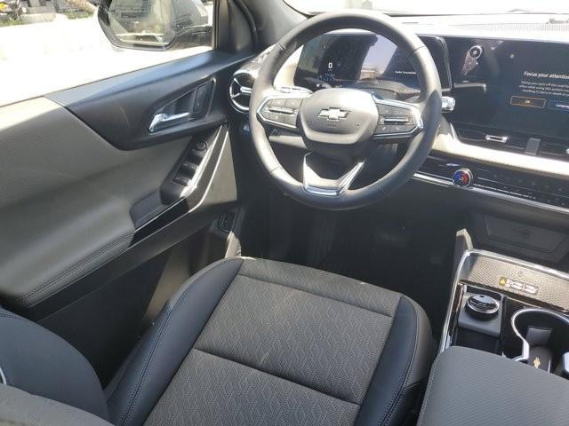 new 2026 Chevrolet Equinox car, priced at $34,760
