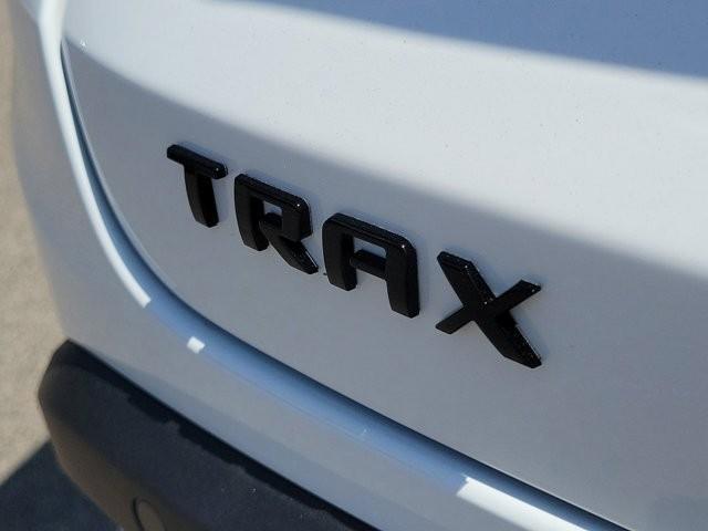 new 2025 Chevrolet Trax car, priced at $25,405