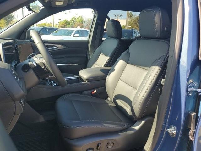 new 2026 Chevrolet Traverse car, priced at $48,890