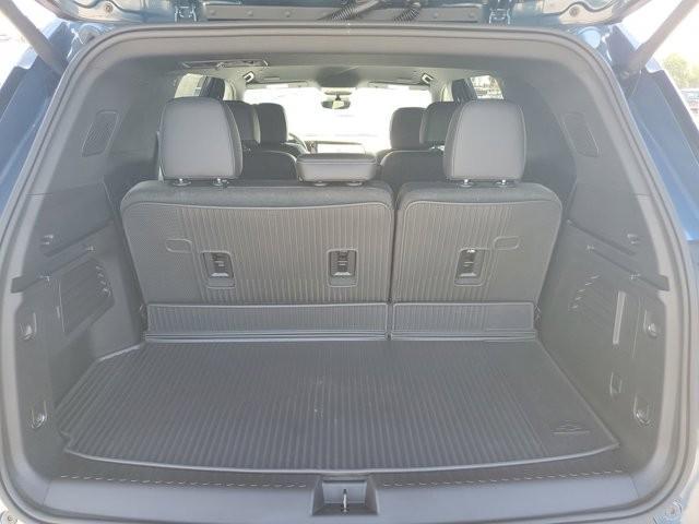 new 2026 Chevrolet Traverse car, priced at $48,890