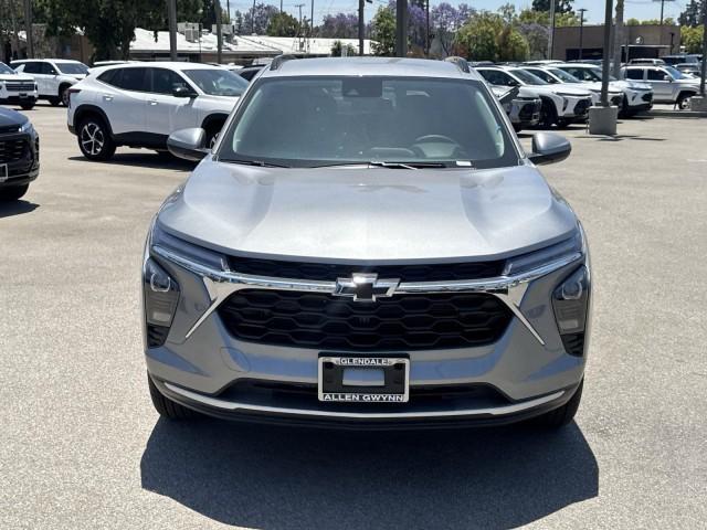 new 2025 Chevrolet Trax car, priced at $25,110