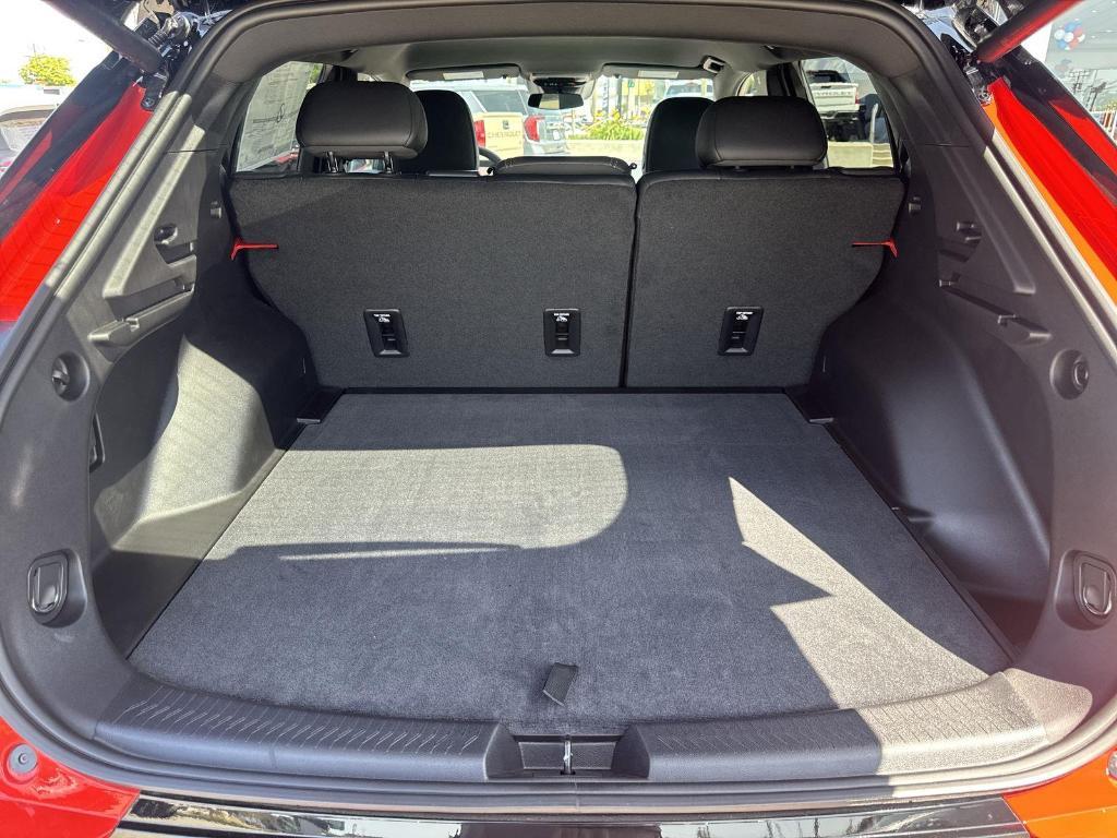 new 2025 Chevrolet Equinox EV car, priced at $44,590