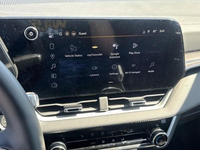 new 2026 Chevrolet Equinox car, priced at $29,290