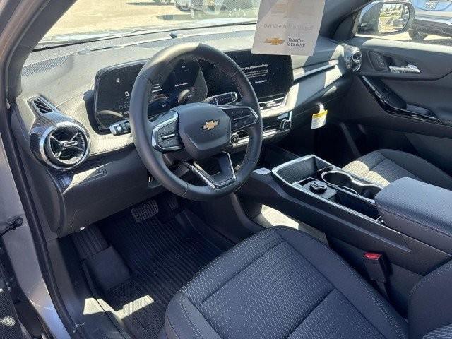 new 2026 Chevrolet Equinox car, priced at $29,290