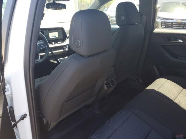 new 2026 Chevrolet Equinox car, priced at $29,390
