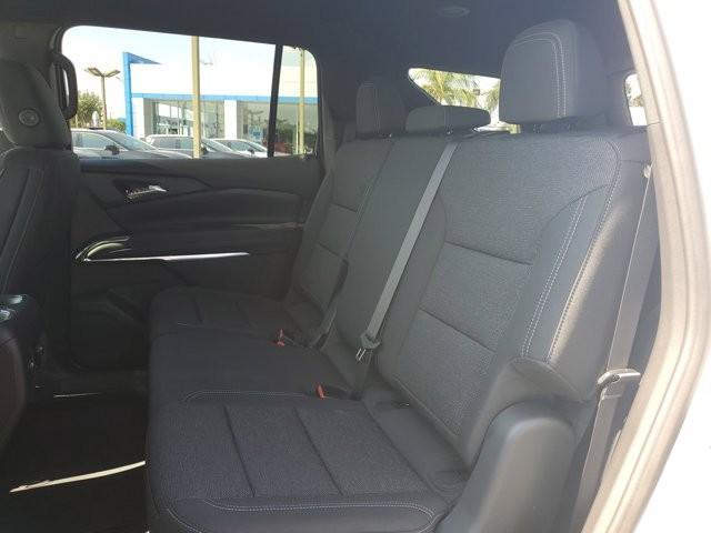 new 2026 Chevrolet Traverse car, priced at $43,640