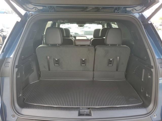 new 2026 Chevrolet Traverse car, priced at $52,970