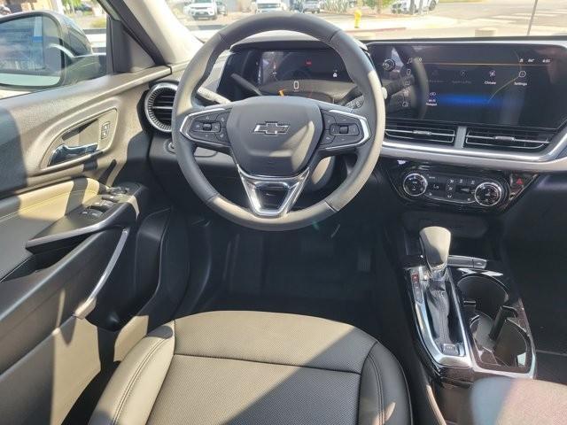 new 2025 Chevrolet Trax car, priced at $27,989