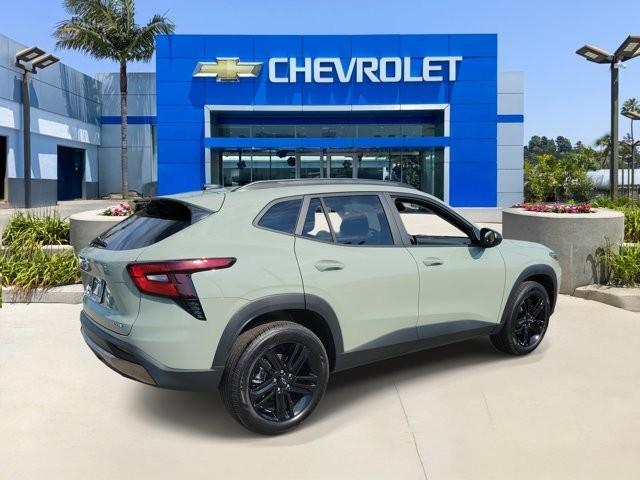 new 2025 Chevrolet Trax car, priced at $27,989