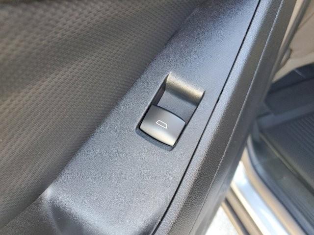 new 2026 Chevrolet Equinox car, priced at $31,360