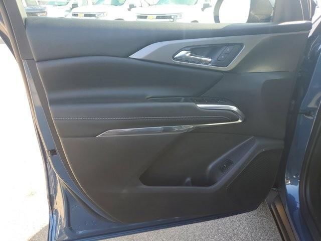 new 2026 Chevrolet Traverse car, priced at $44,640