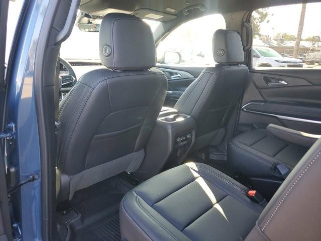 new 2026 Chevrolet Traverse car, priced at $44,640