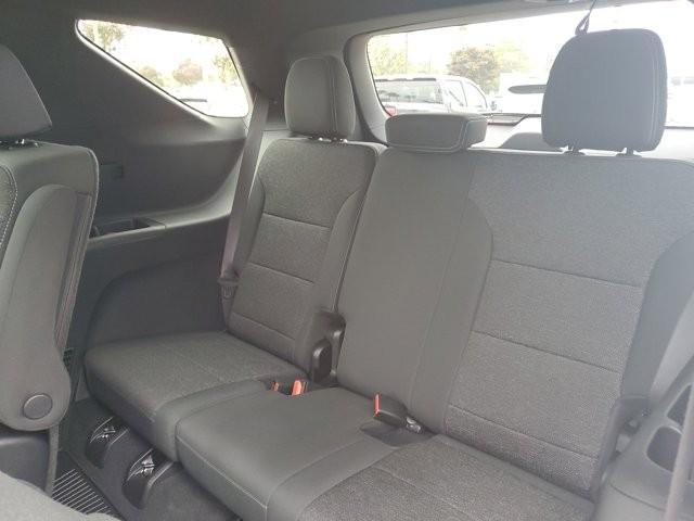 used 2025 Chevrolet Traverse car, priced at $41,594