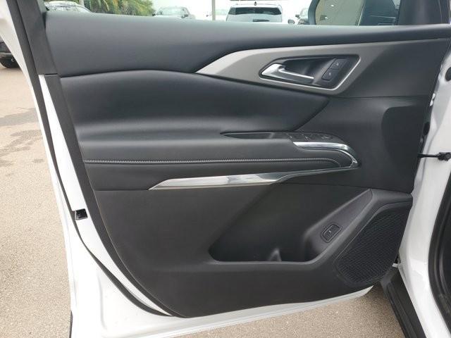 used 2025 Chevrolet Traverse car, priced at $41,594