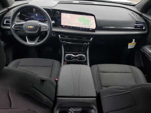 used 2025 Chevrolet Traverse car, priced at $41,594