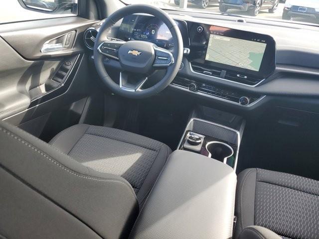 new 2026 Chevrolet Equinox car, priced at $30,315