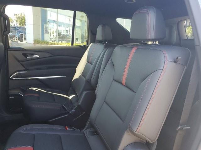 new 2026 Chevrolet Traverse car, priced at $56,895