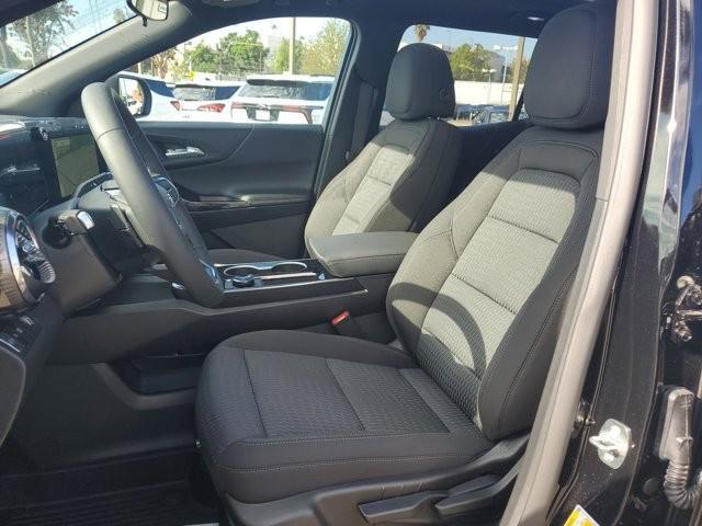 new 2026 Chevrolet Equinox car, priced at $31,465