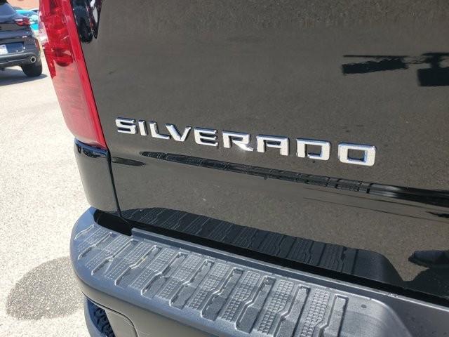 new 2025 Chevrolet Silverado 1500 car, priced at $38,495