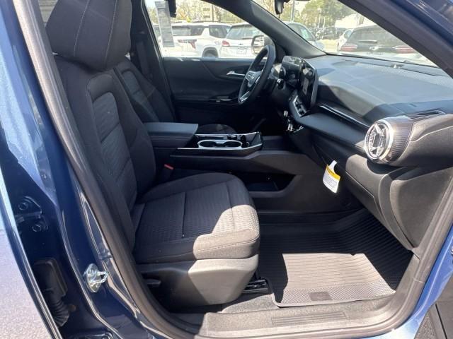 new 2026 Chevrolet Equinox car, priced at $29,290